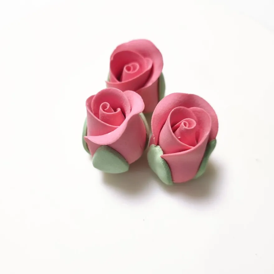 CM Rosenknospen aus Zucker 20mm - Rosa 3 Stück