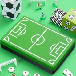 Decora Schablone Fußballfeld 30 x 20cm