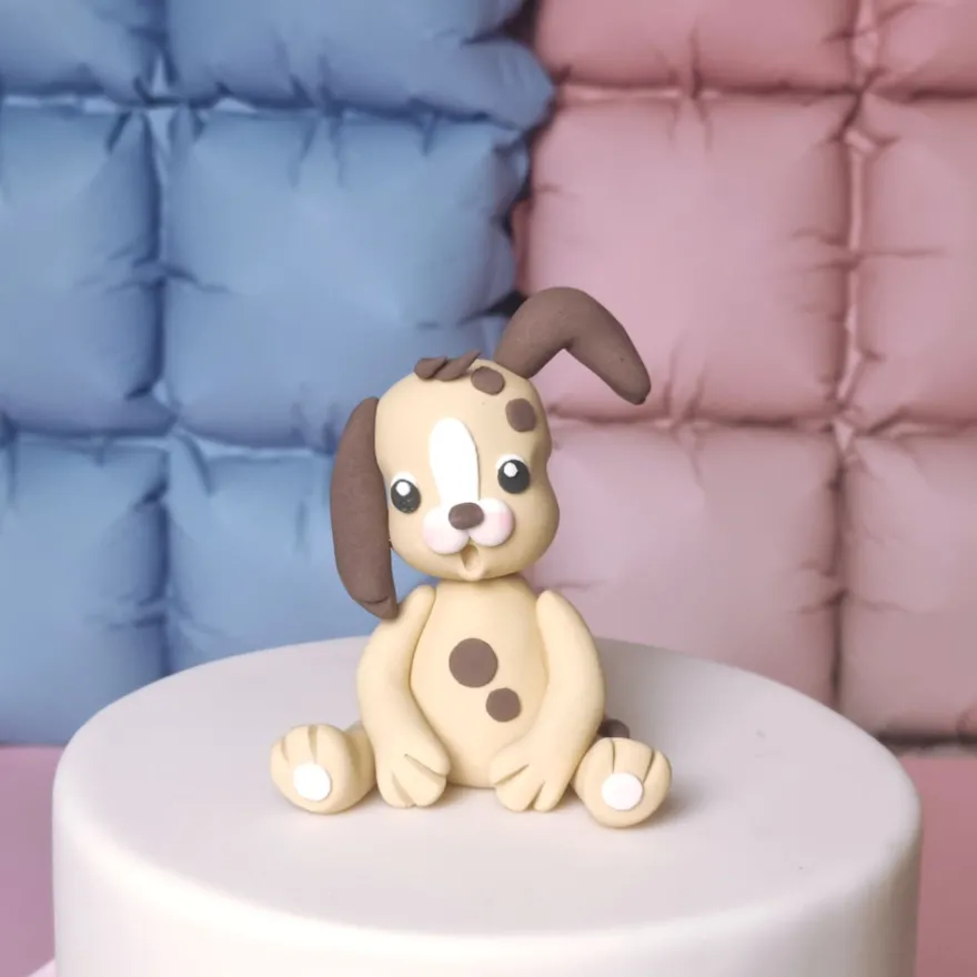 Figur aus Fondant - Hund mit Schlappohren