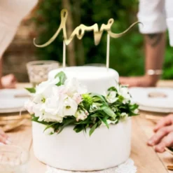 PartyDeco Cake Topper Love - Gold