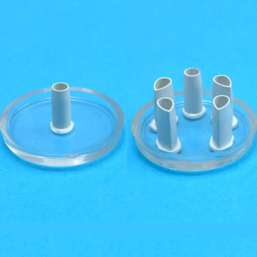 PME Broderie Anglaise Round & Horseshoe Eyelet