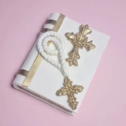 Tortendekoration aus Fondant - Bibel weiß/Gold