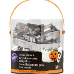 Wilton Metal Cookie Cutter Halloween Set/18