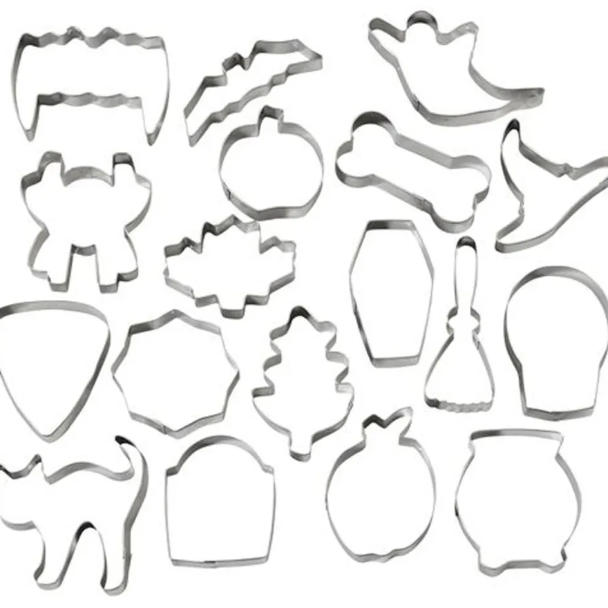 Wilton Metal Cookie Cutter Halloween Set/18